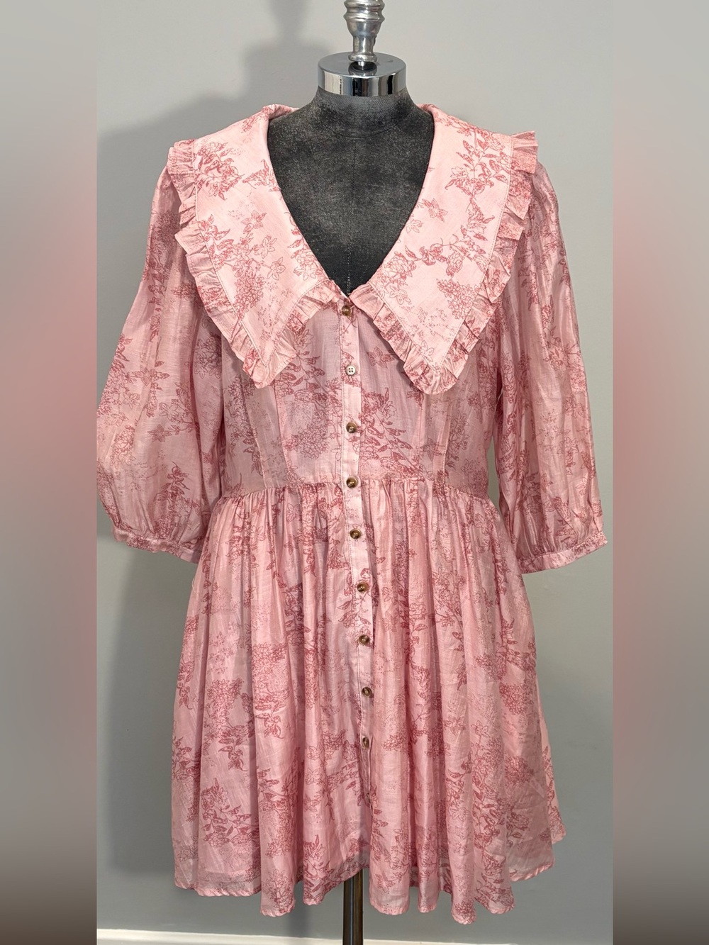 Sofie the Label Love Language Floral Dress in Pink & Red Toile Size Large